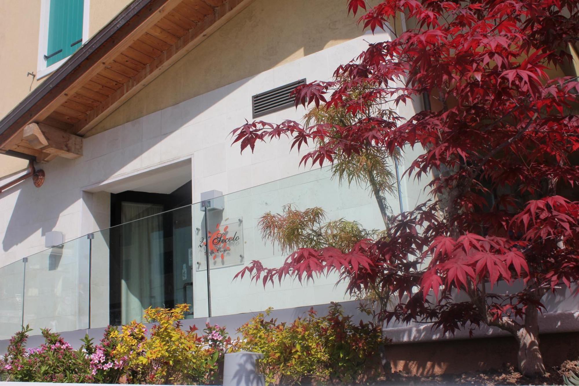 Hotel Al Sole - Enjoy Holiday Cavaion Veronese Exterior foto